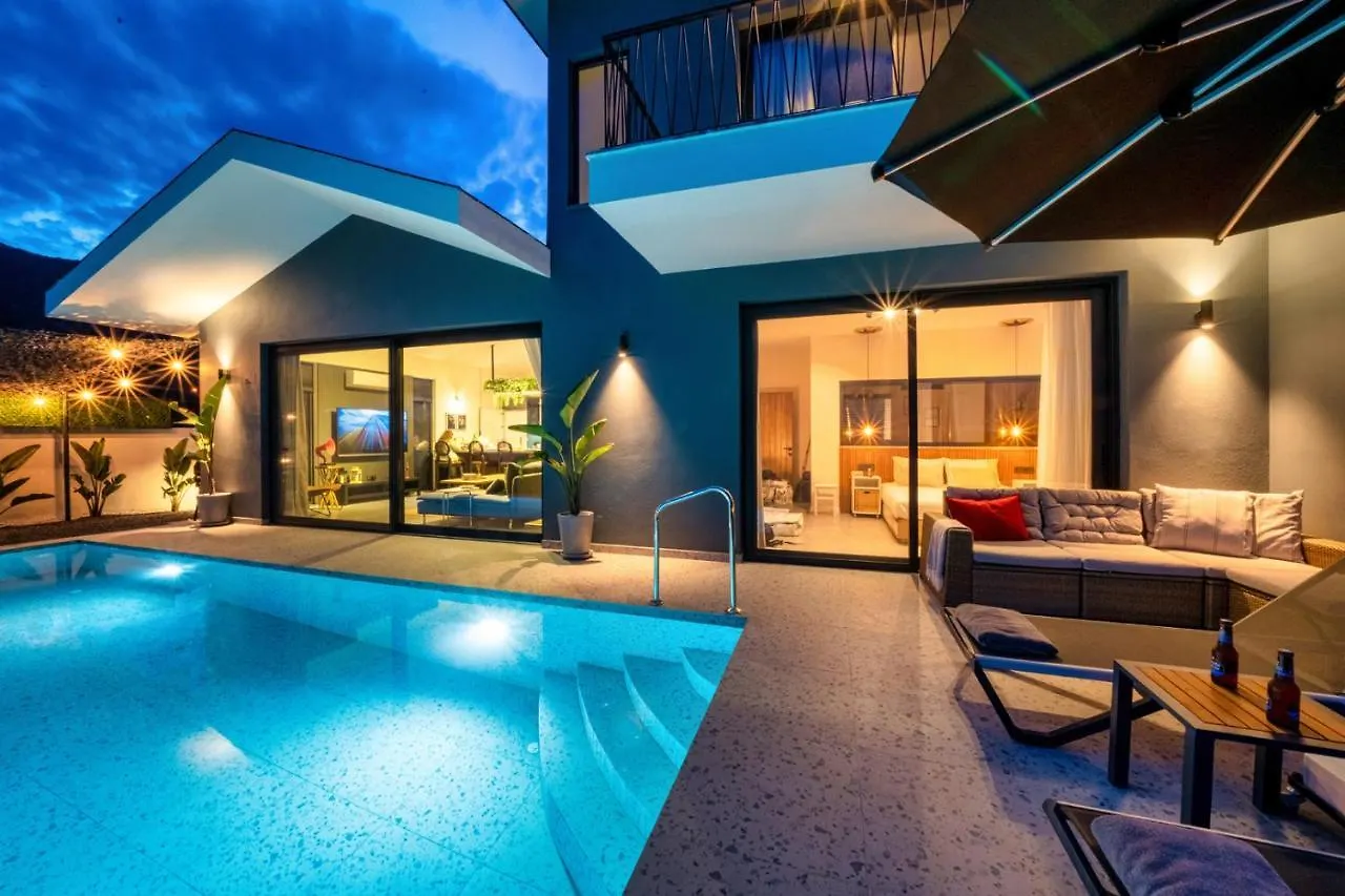 Villa Oxy Private Pools & Seaview & Heated Indoor Pool Gocek
